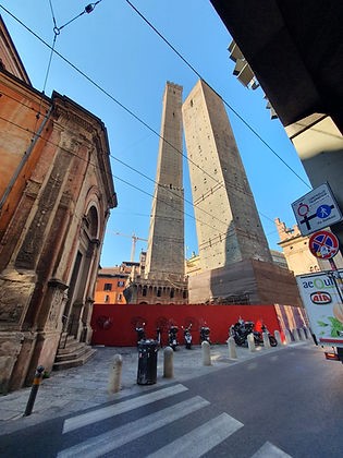 Garisenda en Asinelli Toren